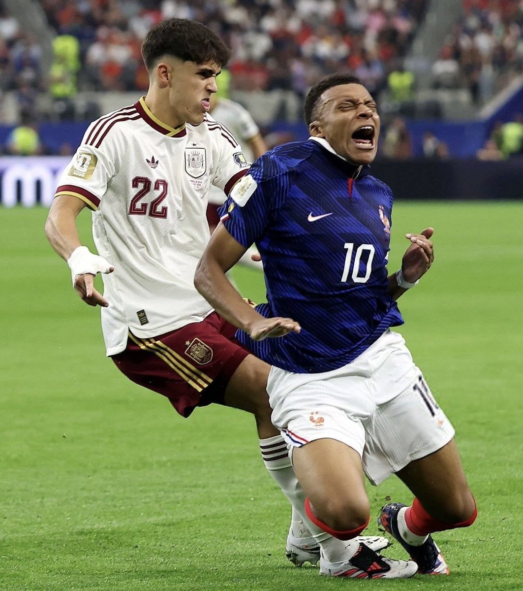 AB64022461's tweet photo. مستوى خورافي للبطل الصغير باو كوبارسي 👏🏻 https://t.co/2DT3iue94z
