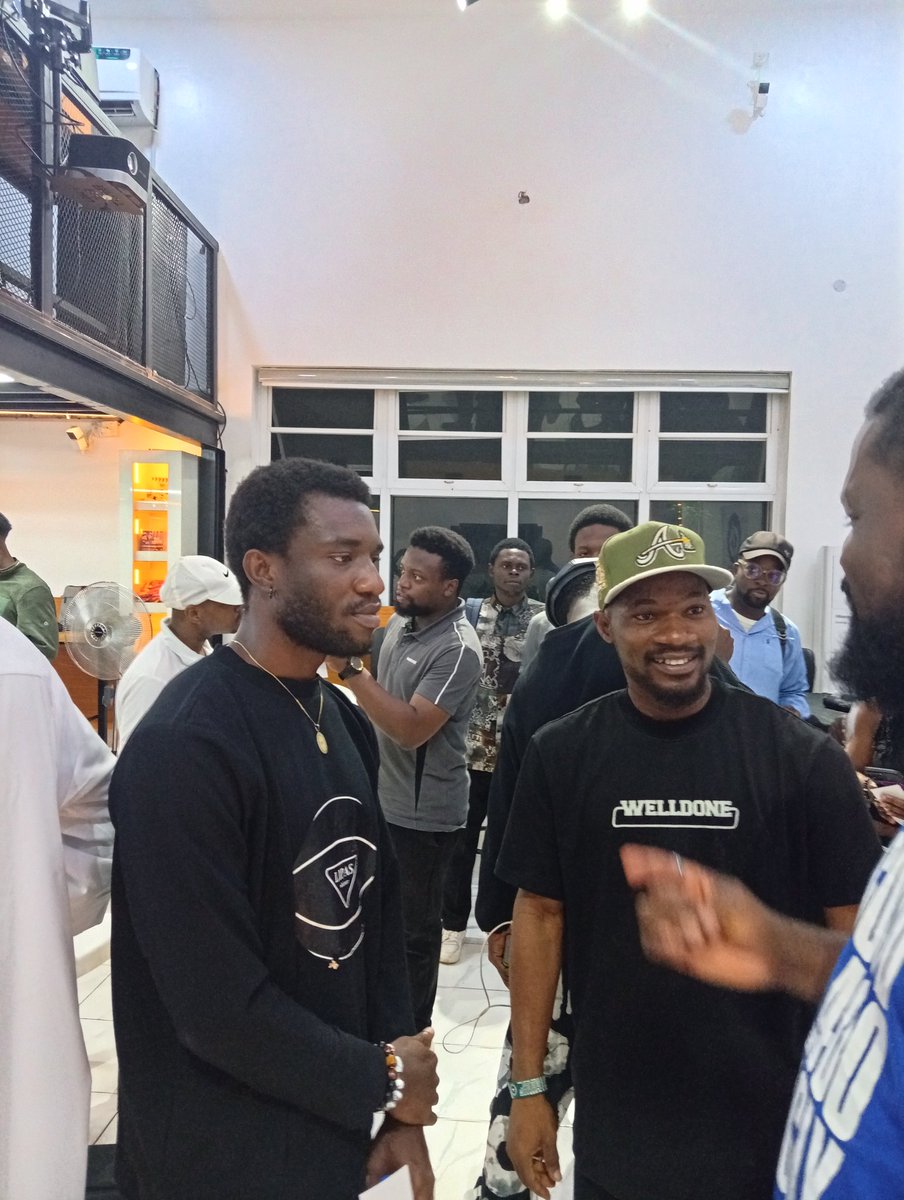 devcircles_'s tweet photo. Communities don't just grow through events. They grow through conversations

Every connection starts with a simple introduction &amp; sometimes, that's all it takes to create the next big opportunity.

At DevCircles we're building stronger tech communities. One conversation at a time https://t.co/nQZ4mUJSLz