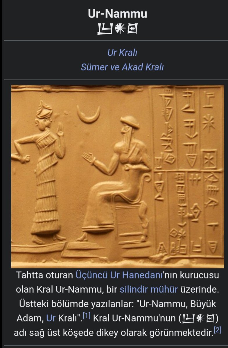 Mahmut_Osman571's tweet photo. Görseldeki kabartma Arap değil Sümer medeniyetine ait.
Ayrıca El-lah diye bir ay tanrısı da hiçbir mitolojide yok.
Yav herşeyi geçtim,insan hiç değilse Google'a  "Araplar çivi yazısı kullanıyor muydu" diye yazıp bir onu öğrenir ya https://t.co/nKGzISSaJV