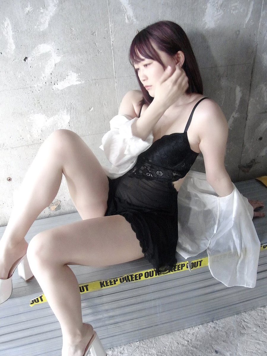 j_u_n_2011's tweet photo. 自分の場合は言われた日に既に別の撮影会が入っていることが殆ど😱💦💦空いている確率は低い😳従って、正直に言って断るしかない訳であるが、毎回断るのも正直つらいといえるが、重なっていれば仕方ないとしか言いようがない🥹
#sena #応援 #マシュマロ撮影会 #ホテルファミー https://t.co/USuySMS9yR