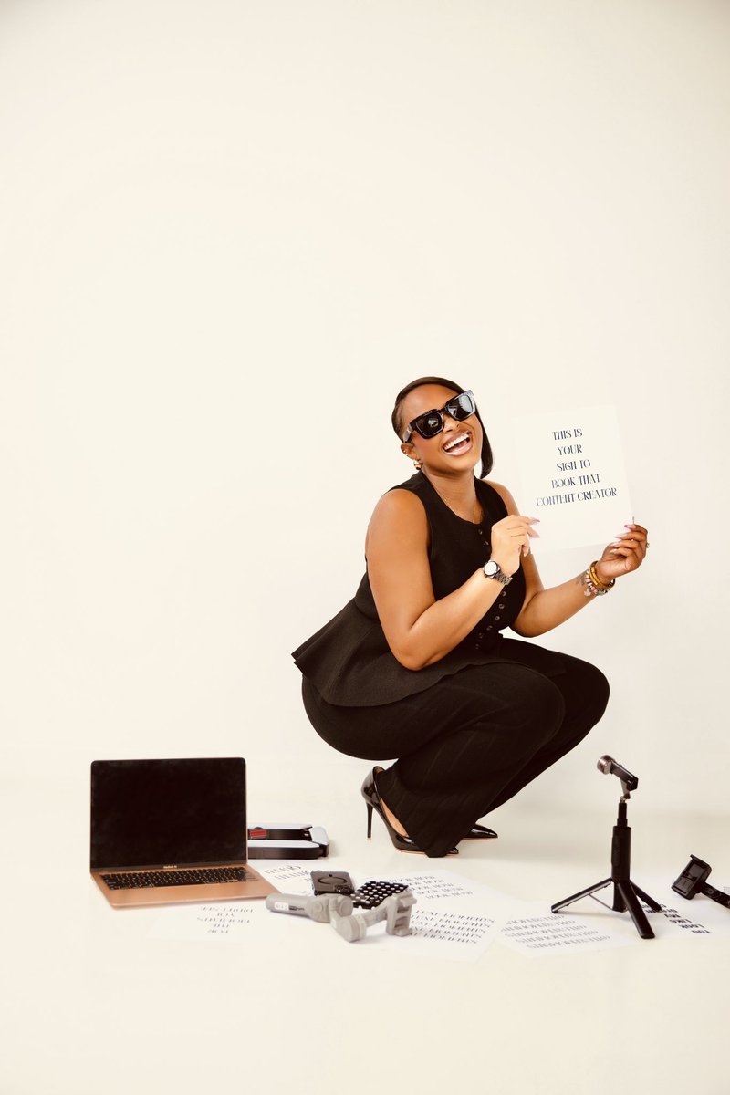 tyliyahdaniya's tweet photo. 🖤 Happy 1 Year to T. Luxe Moments! 🧁

On June 30, 2025, I took a leap of faith and officially started my Wedding &amp; Event Content Creation business. What began with a dream has turned into one of the greatest blessings.🤳🏽🎉 https://t.co/FLcjyp9IMu