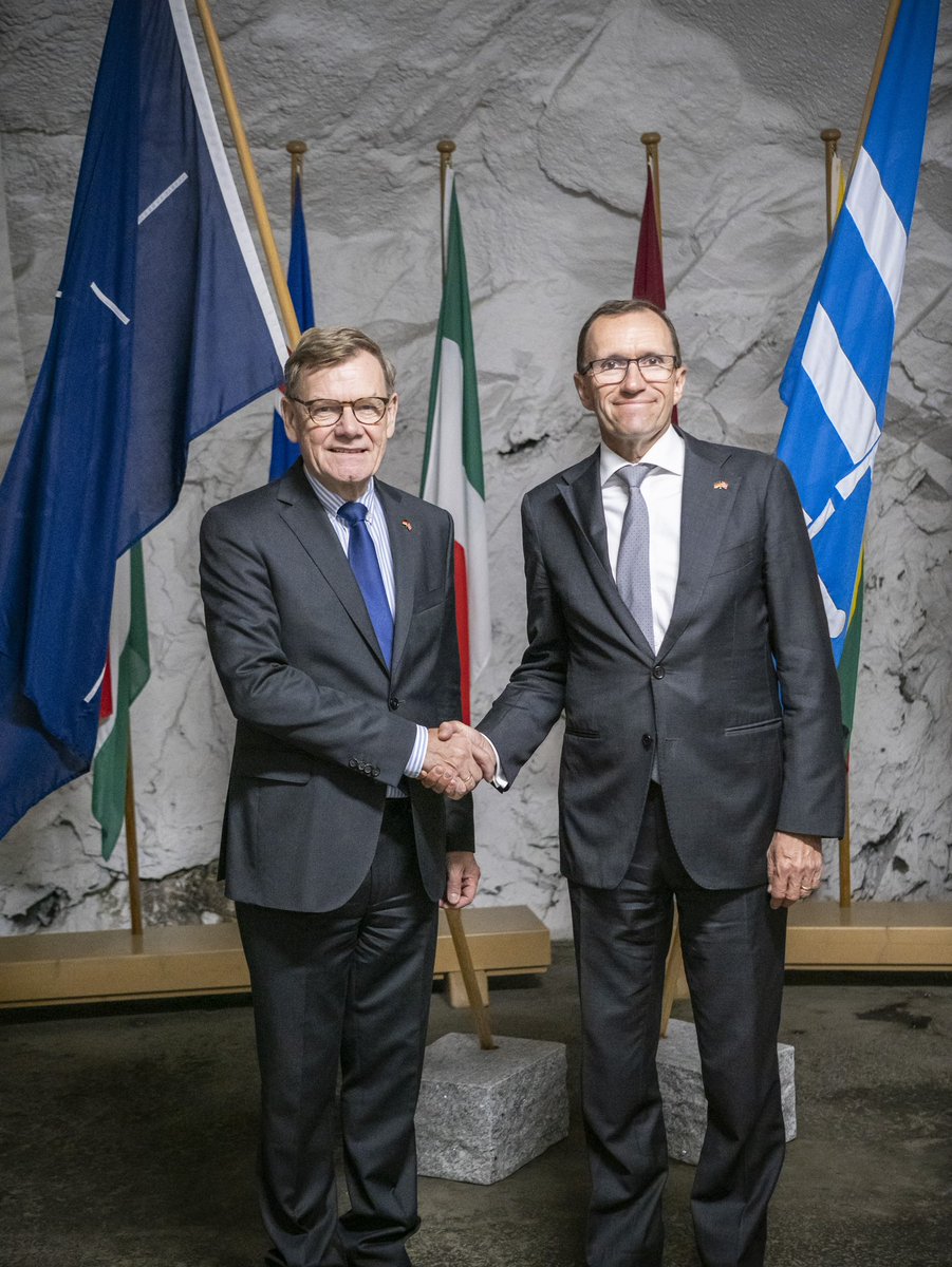 EspenBarthEide's tweet photo. Excellent discussions with my German colleague @AussenMinDe in Bodø today. The High North is critically important  for  the security of Europe. 

Norway and Germany are close partners in trade, industry, defence, space, and in our strong support for Ukraine. 📷: @AuswaertigesAmt https://t.co/ROEG1HmsJf