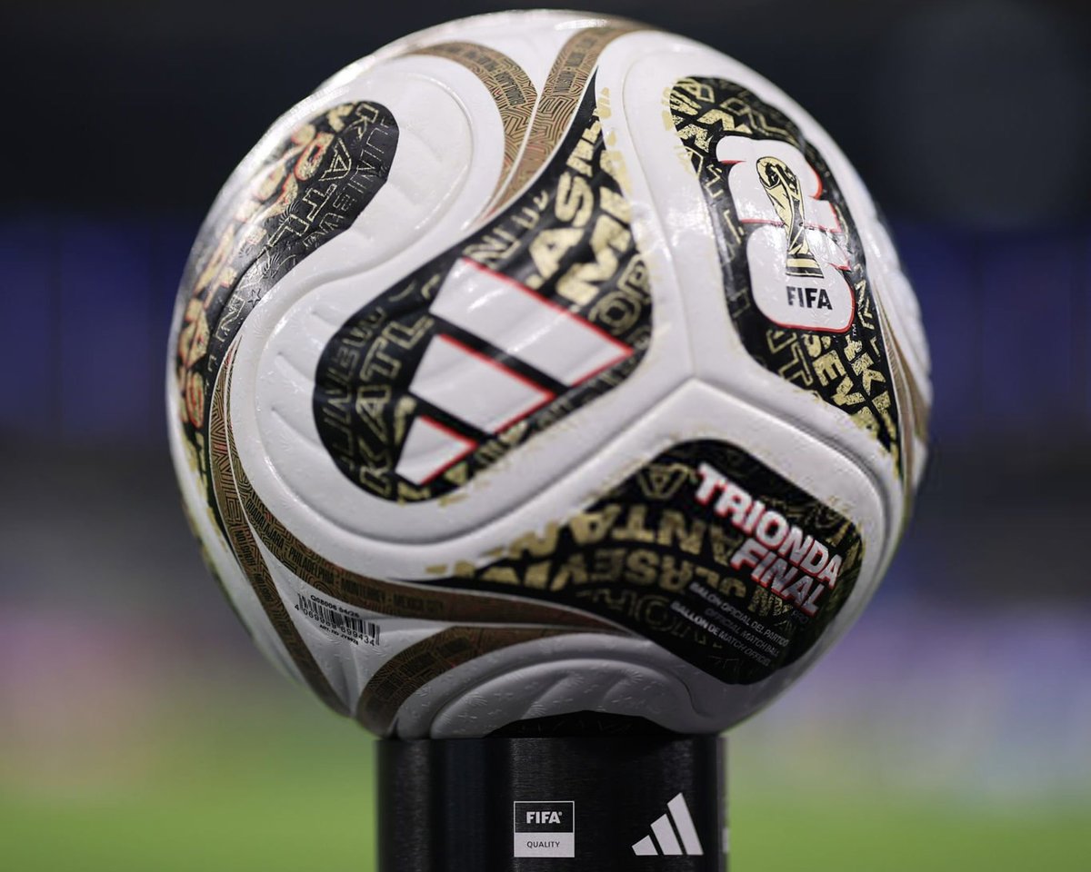 S3udsbs's tweet photo. كرة #كأس_العالم 2026 للدور «نصف النهائي و النهائي»⚽️.

أسم الكرة : تريوندا النهائية - Trionda Final

#كأس_العالم2026 - #WorldCup2026🏆 https://t.co/Ys1wxUeJc2