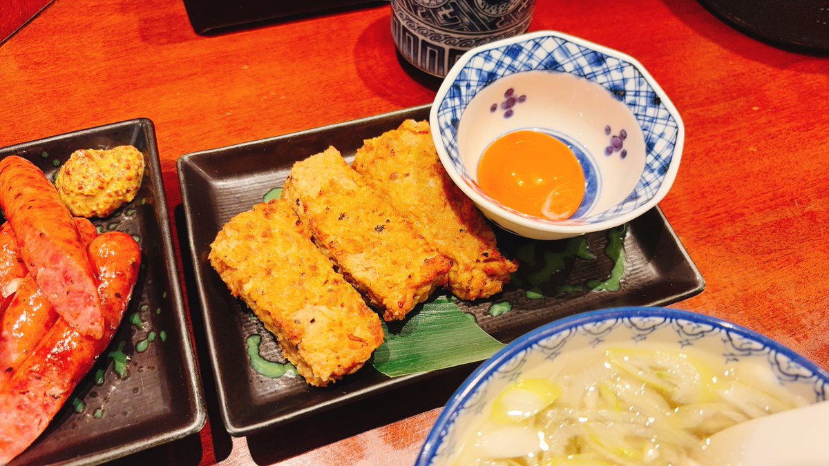 TyanPuru_PS2's tweet photo. 【月イチ牛タン生活】🐮

【たんや 善治郎】
毎月牛タン:61ヶ月連続
定期投稿:39ヶ月目

善治郎全店&amp;メニュー制覇の道
全店舗:2/12

定食:2/11
ランチ:0/9
善治郎オリジナル:0/9
麺類・お重類:3/19
おつまみ・一品料理:6/22
総合:11/70

・内容
牛タン3枚定食 (サラダ🥗)
つくね
ソーセージ

感想↓ https://t.co/OqqEo2XpNb