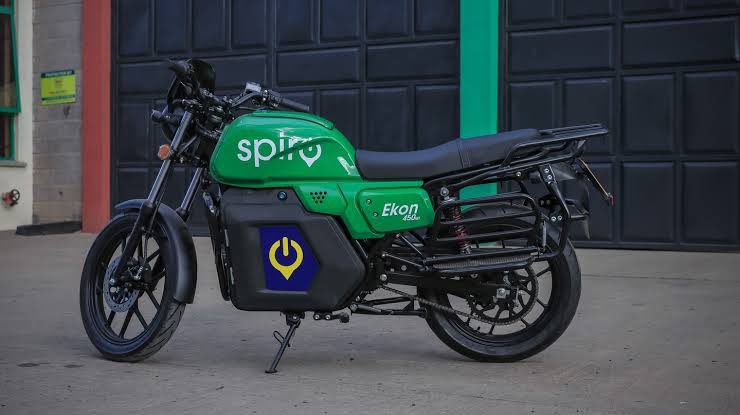 kirya_ug's tweet photo. Not gonna lie, this is the only bike i can allow someone to carry me on via Northern by pass, ekintu kitambula atte kigumivvu. https://t.co/D3ziDqkpIR
