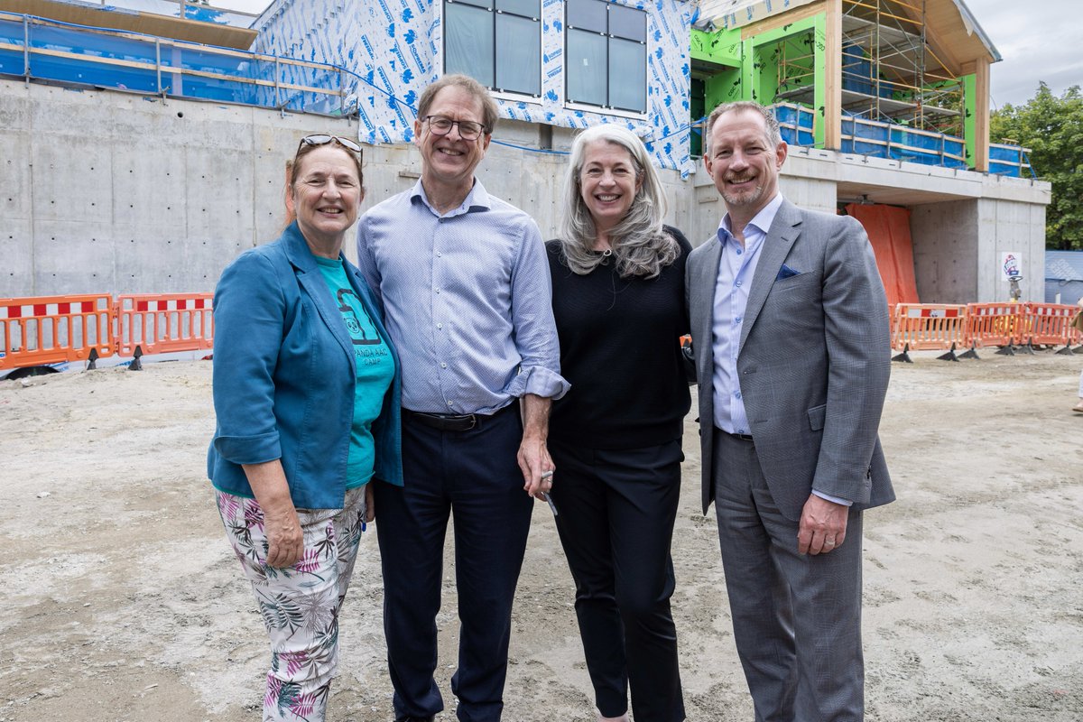 BowinnMa's tweet photo. Construction on the new @BCChildrensHosp Centre for Health Complexity has reached the halfway mark!🎉This first-of-its-kind facility in Canada will transform care for children &amp; youth making a meaningful difference for families across #BC &amp; #Yukon - Staff 
https://t.co/9O3284dW1j https://t.co/CEAVTdyXYp