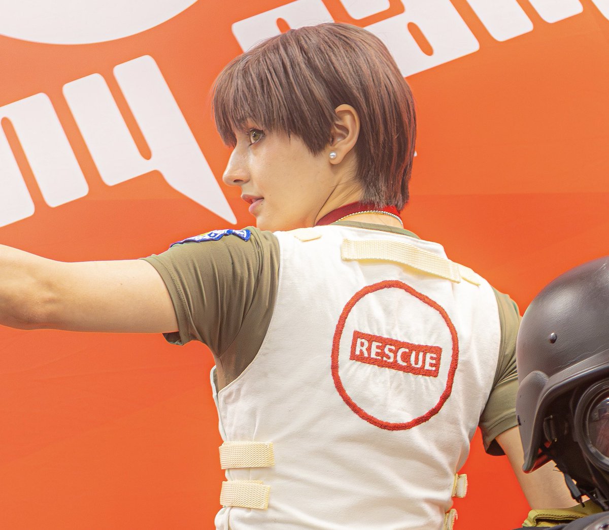 MimiDoesCosplay's tweet photo. Unlikely team up.

EEEE GOT PICS BACK FROM THE HORROR MEETUP AT TMG!! :DDD
Many many thanks to Nate B Photography for taking these ;;w;; and shoutout to @RelevantGoon as HUNK ™
#ResidentEvil #ResidentEvilCosplay #RebeccaChambers #RebeccaChambersCosplay #REBHFun https://t.co/xtA9xn2U90