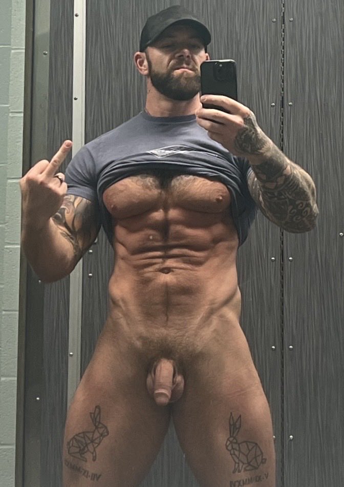 aka_FrancoXXX's tweet photo. 🖕🏼😘 https://t.co/pVtdo8MxWG
