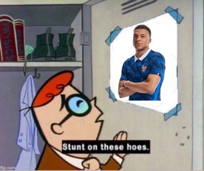 saintinblood's tweet photo. KYLIAN SAVE ME 😭😭😭😭😭😭😭 https://t.co/dN2nPfu3wh