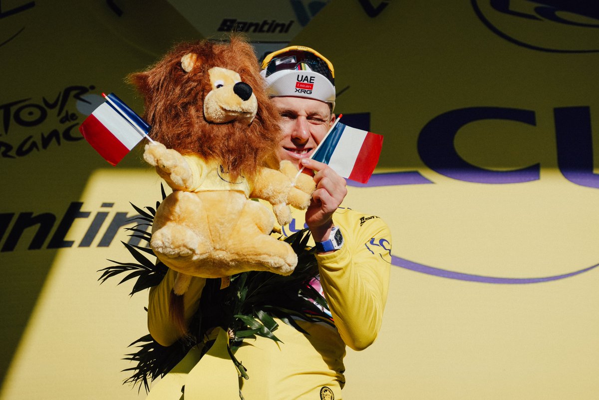 Maillot Jaune LCL tweet media