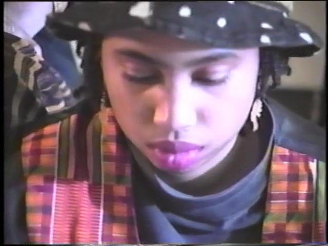 gregg_tomlettes's tweet photo. silence… broken (1993) — dir. aishah shahidah simmons

watch here: https://t.co/Km1WjUk8Yd

(recommendation from the black queer film archive, linked in replies) https://t.co/oMcxjNZ2Fb