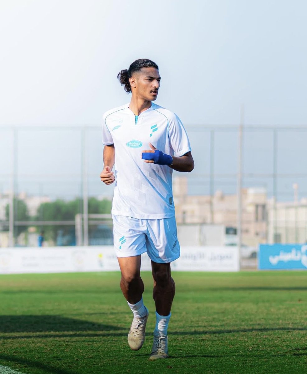 عبدالله tweet media