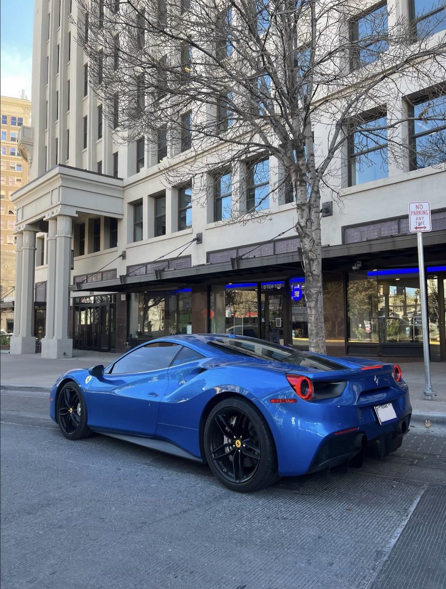 alexandersungg's tweet photo. @gazzceee yoo thank you so much for the rari bro you really didn't have to ❤️ https://t.co/3U4EEIZp7o