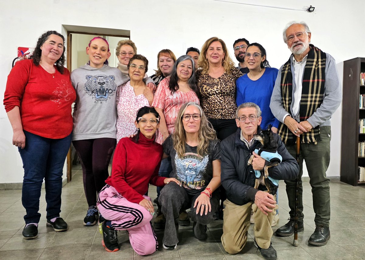 legismmartinez's tweet photo. Junto a la concejal Verónica Martínez visitamos CAPO conversamos sobre la importante función que cumplen en nuestra comunidad .

Durante el encuentro dialogamos también sobre la planificación de su tradicional bingo solidario, que tendrá lugar en noviembre y será una herramienta fundamental para seguir fortaleciendo su labor.

Gracias por recibirnos y por el compromiso con el que trabajan cada día.

#RíoGrande #MyriamMartinez