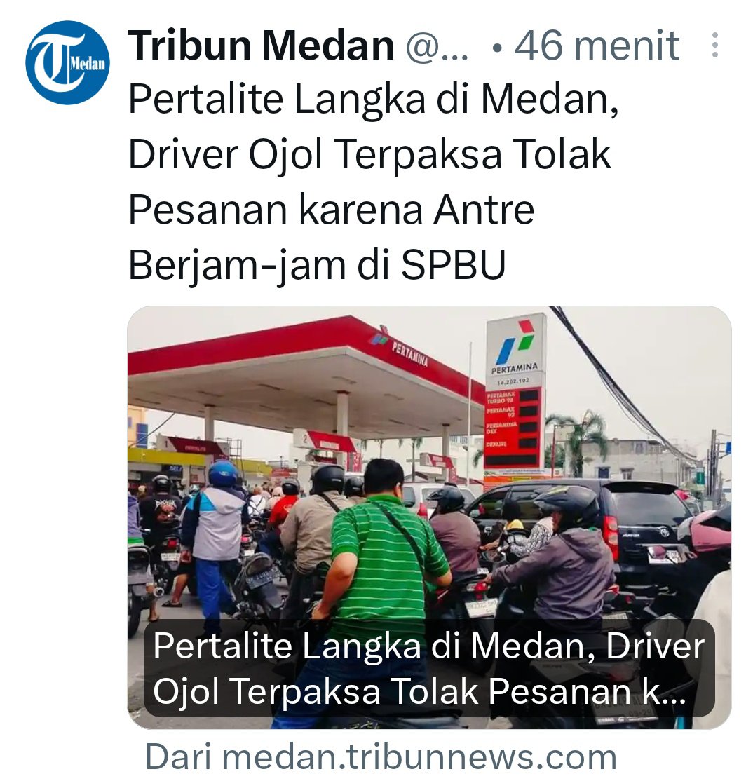 ZuliAna33149's tweet photo. Sumut terkini
BBM langka 
Ekonomi hancur....
#pertaminabobrok https://t.co/3Do6YZ4Kw6