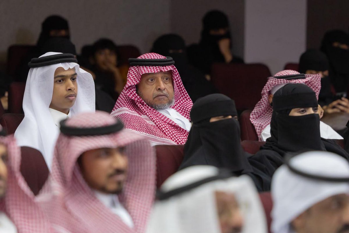 hasanalsalhabi's tweet photo. #جمعية_أدبي_جازان https://t.co/MLlKDezVsH