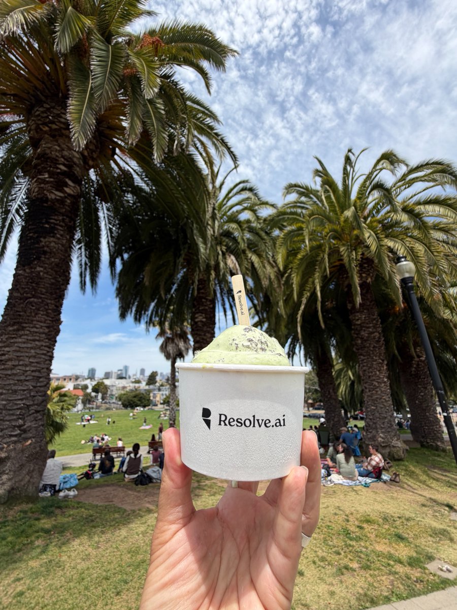 resolveai's tweet photo. Artificial
Gelato
Intelligence

#AGI https://t.co/mgbMTiGldy
