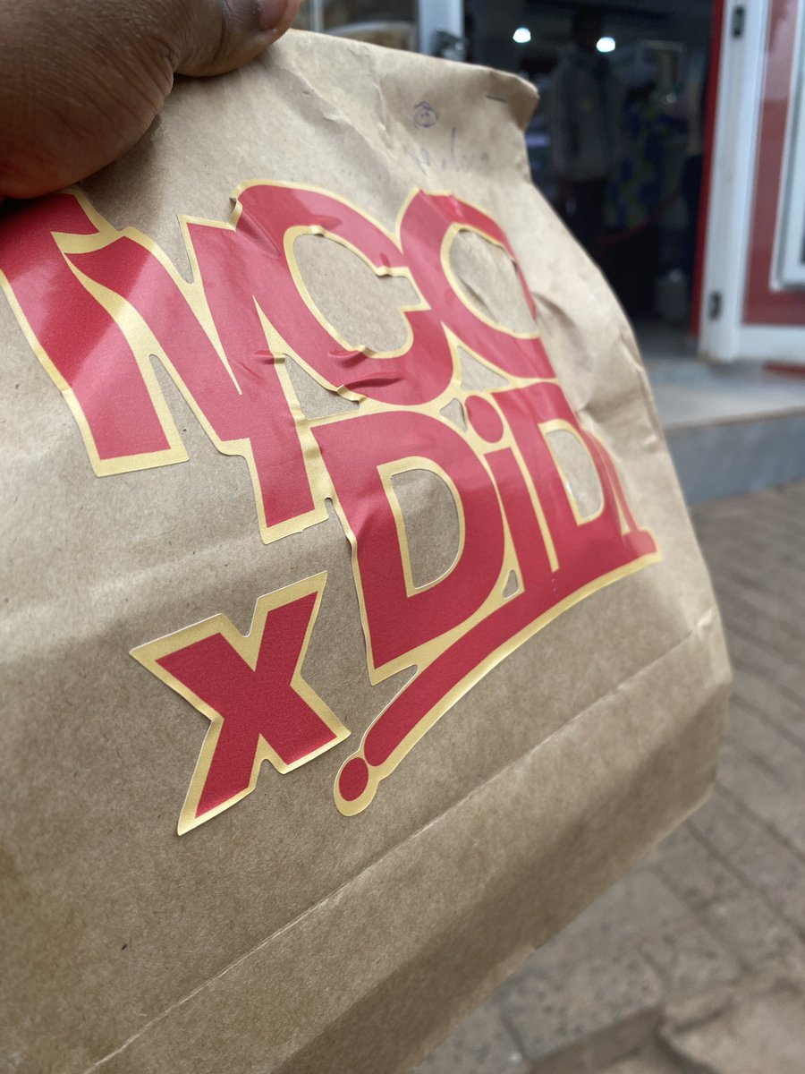 MoonNwl's tweet photo. It’s Didi time💃💃💃💃@tyclevofficial @DidiJollof 

DIDI X TYCLEV
COCO X DIDI 
TYCO X DIDI 

#LaryeaDillon
#MercyNicoleAkosuaNsiah
#OneRoarOneCherry
#Tyco https://t.co/h7ly4bTs7p