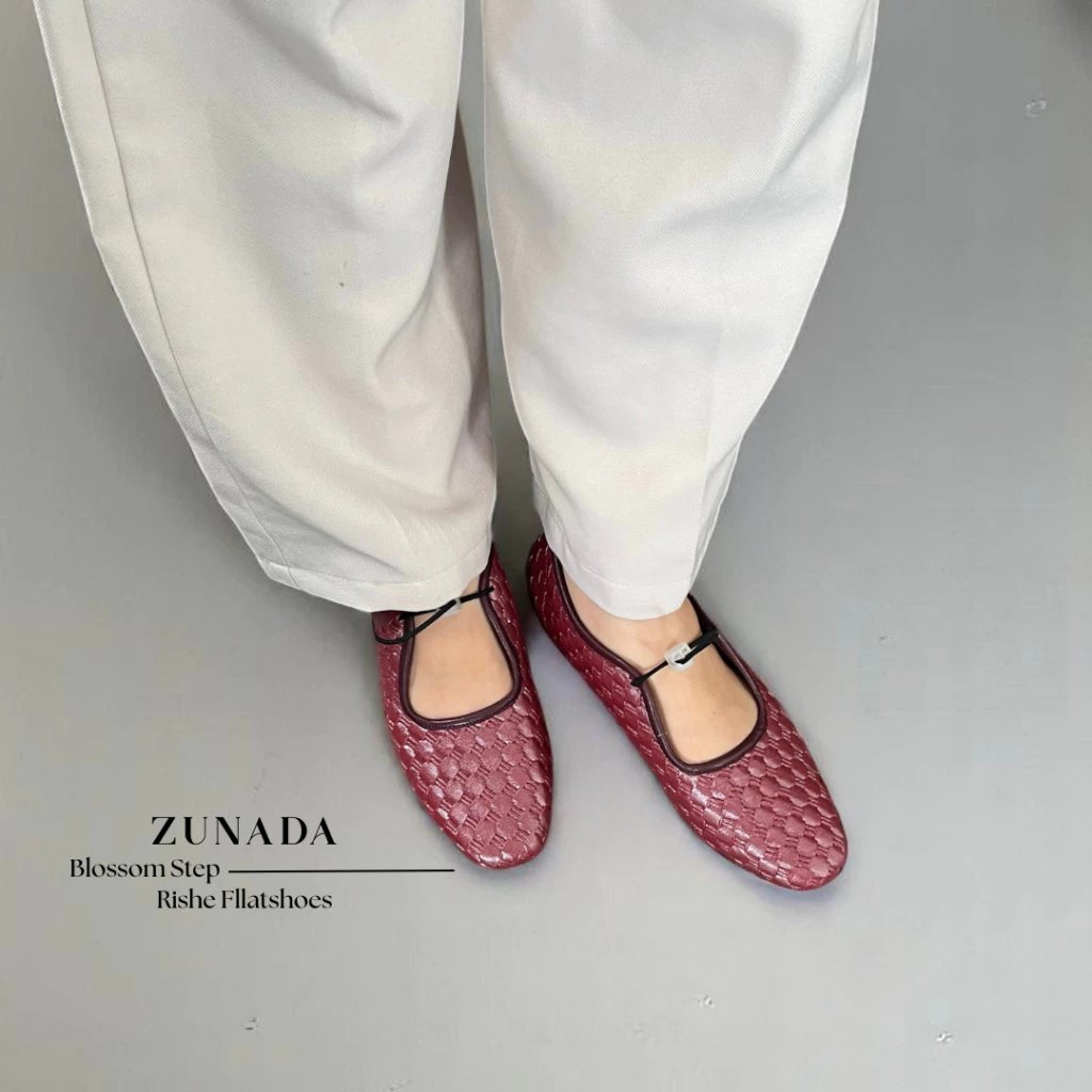 miyawmew's tweet photo. DEMI APA IHHHH nnemuin flatshoes segemas ini hargannya ngga sampe 100ribu
bisa buat ngantor, kondangan, ngampus sama hangout
cek link coba, kalian dapet harga berapa nnih?
https://t.co/vCCFP4ApNh
#flatshoes https://t.co/7cWqwCr0PK