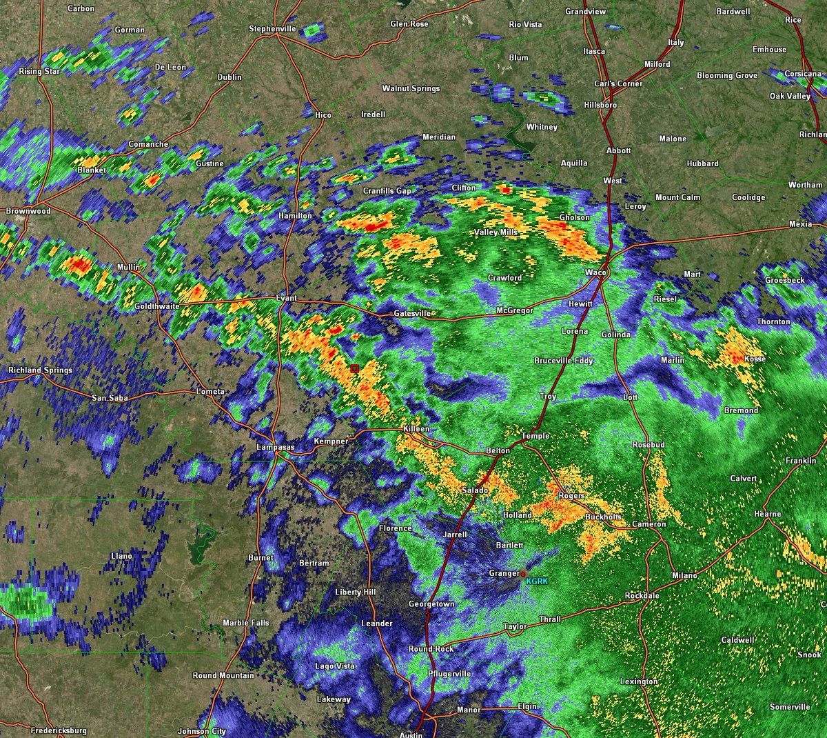 NWSFortWorth's tweet photo. 1230 PM: Thunderstorms have temporarily converged along a line from Goldthwaite to Killeen to Salado, where occasional heavy rain can be expected through 2 PM. Moderate rain continues to fall farther east, which will prolong any ongoing flooding issues across Milam County. #ctxwx https://t.co/5ZQslU70SF