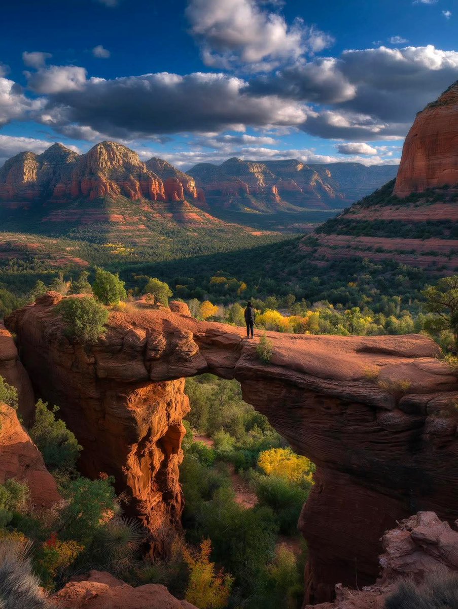 nature_c2ngn's tweet photo. Devil’s Bridge in Sedona, Arizona 😍 https://t.co/g7cZRCqUM8