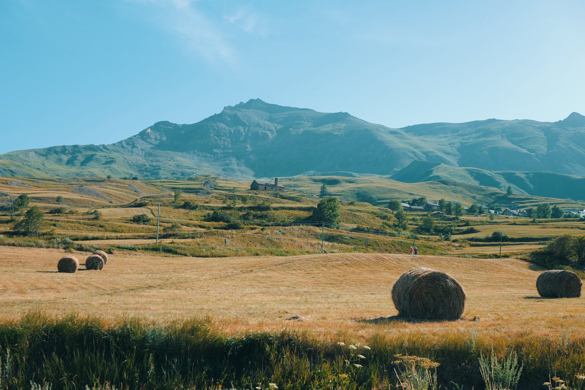 NilayPhotos's tweet photo. Set 2 : From today
#frenchAlps #mountains  
(All are SOOC images) https://t.co/K7w39hLJA8