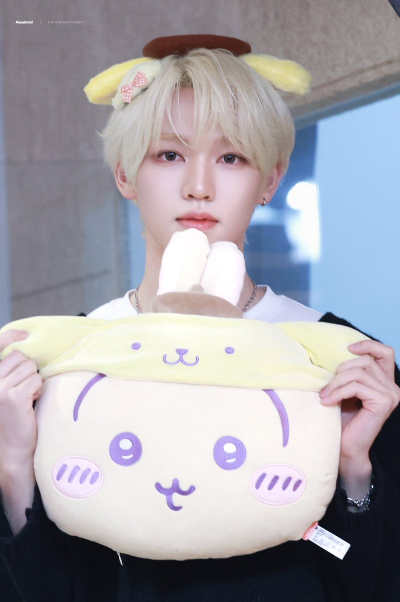 Pandorai_0122's tweet photo. 260714 애플뮤직 팬싸

 푸딩우사기🍮🐰

#모디세이 #MODYSSEY
#판저이 #FANZHEYI #范哲逸 https://t.co/6qkrkFOIXA