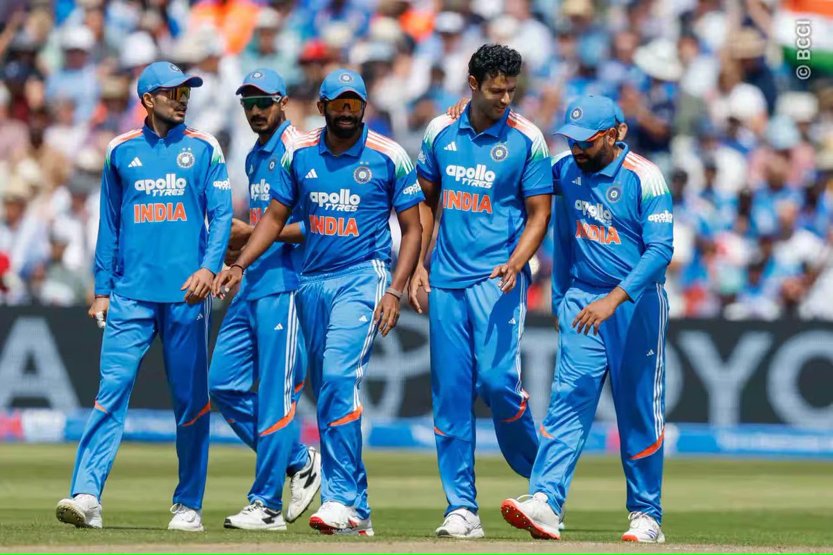 Cricujala's tweet photo. 🚨 INDIA DEFEATED ENGLAND IN THE FIRST ODI 🇮🇳 https://t.co/Y0DQ1PYB9F