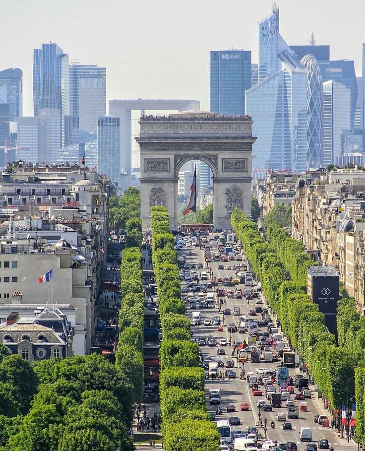 Florydangoma520's tweet photo. Pour ceux qui connaissent les lieux, de quelle ville s'agit-il ?? https://t.co/xFDMDAfopO