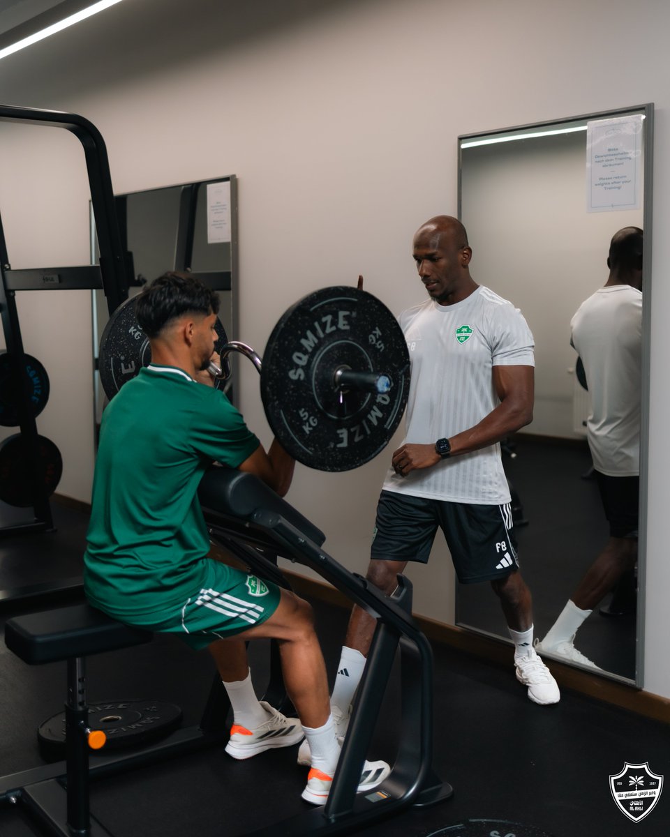 ALAHLI_FC's tweet photo. 📸 تدريبات لياقية وبدنية 🏋🏽‍♂️

#الأهلي | #بطل_القارة_في_النمسا https://t.co/sXJq4m99Bh