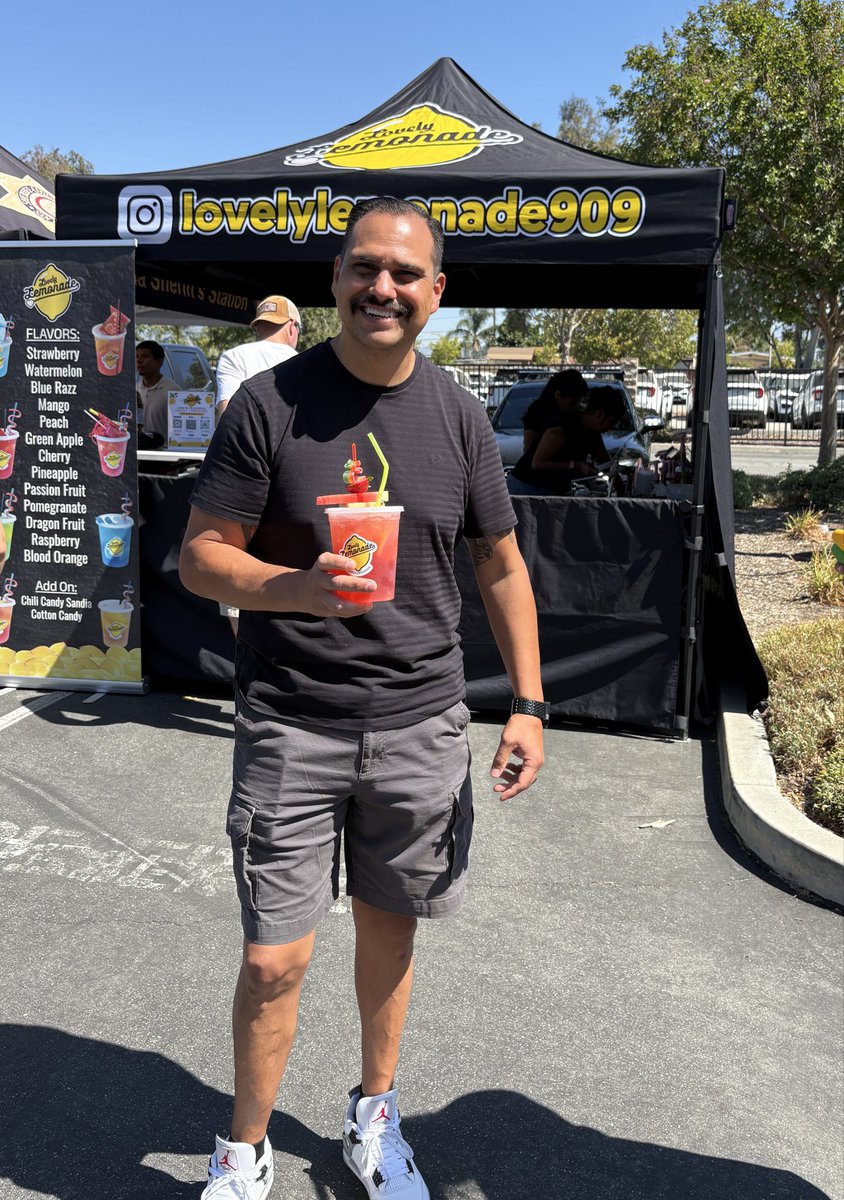 SBCSDdgarcia's tweet photo. Come out to Fontana Sheriff’s Station @fontanastation today from 10am-3pm for a Lovely Lemonade 909 fundraiser, to help Deputy Adam Saragih’s family. Adam passed away while off duty last week, suffering from a medical emergency. @sbcountysheriff https://t.co/7iPCM3AJMb