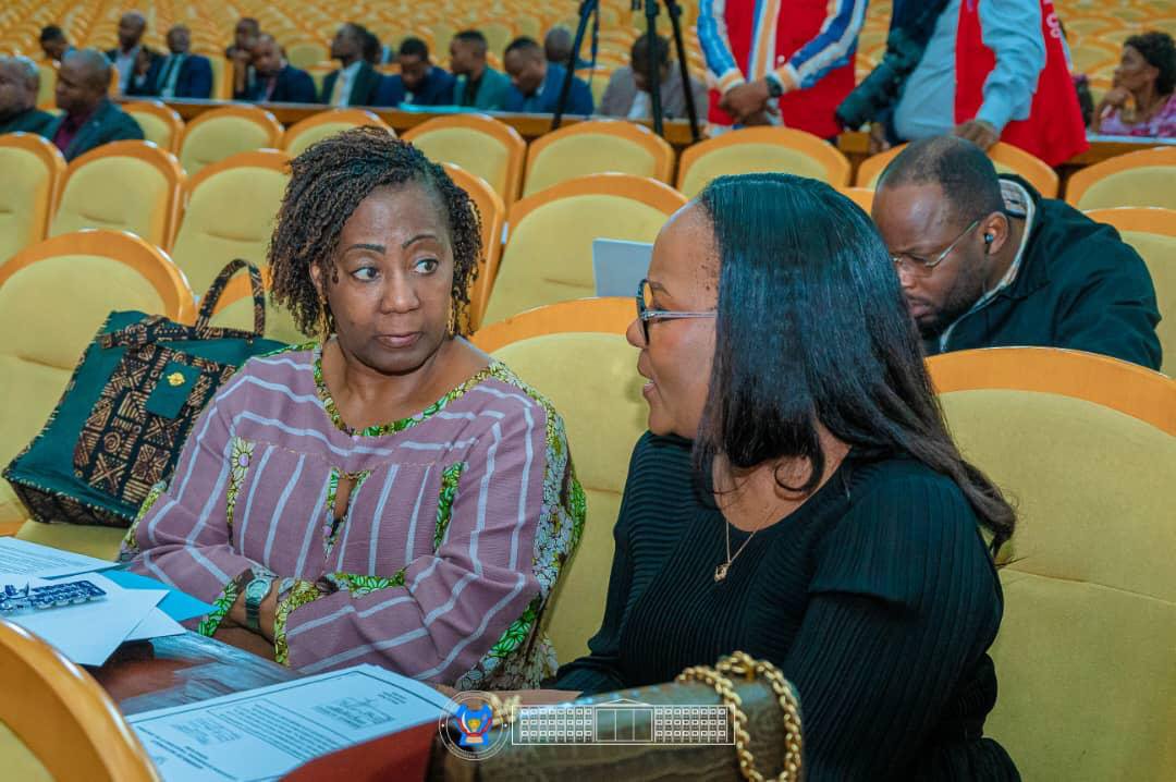 Doudoukasuba's tweet photo. Engagée pour l'avancement des réformes législatives en République démocratique du Congo, l'Honorable Princesse Dominique MUNONGO INAMIZI a pris part à la séance plénière de l'Assemblée nationale ce mardi 14 juillet 2026.
@EspinaInfo @Katombozi @JOSEPHT82118977 https://t.co/8ezCAiDs59