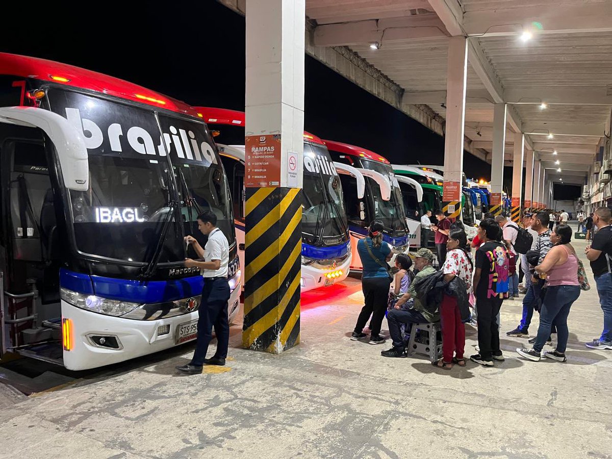 MagdalenaGober's tweet photo. Terminal de Santa Marta continúa ganándose la confianza de los usuarios: 2 millones de pasajeros se han movido en lo que va del 2026. https://t.co/CIBP1c3tLx