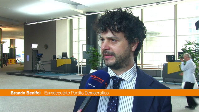 Italpress's tweet photo. Benifei “Sospensione accordo Ue-Israele materia commerciale, voto a maggioranza” https://t.co/cQvzbr7xTw https://t.co/lpIOfksRf8