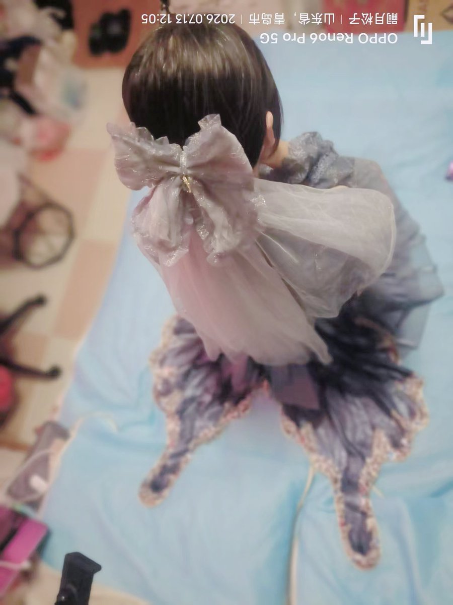 Tairitsu333's tweet photo. @songziDA_DA 松子姐姐的衣服香香的 https://t.co/ubWHs3drqw