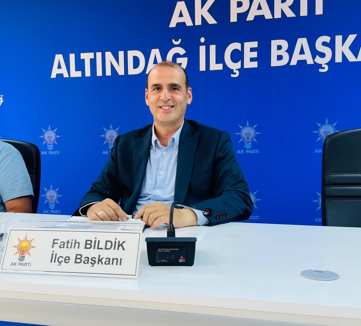 Fatih__Bildik's tweet photo. Haftalık Olağan İlçe Yönetim Kurulu Toplantımızı, İl Koordinatörlerimiz Sn. @sahinsahin06 ve Yönetim Kurulu Üyelerimizin katılımlarıyla gerçekleştirdik.

#KalbimizAltındağ 

@RTErdogan 
@hakanhanozcan https://t.co/rYnmA12Hvp