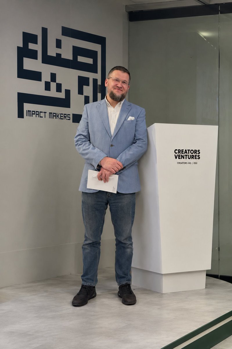 BullockIsm96866's tweet photo. Some journeys are never about the title. They're about the trust.
More than a decade, behind camera for TV.
To be selected a month back as one of the few 'Impact Makers' is truly an honour. @NewMediaACDMY
#ImpactMakers #Leadership #Purpose #HumanitarianWork #storytelling https://t.co/OEWCcZiriN