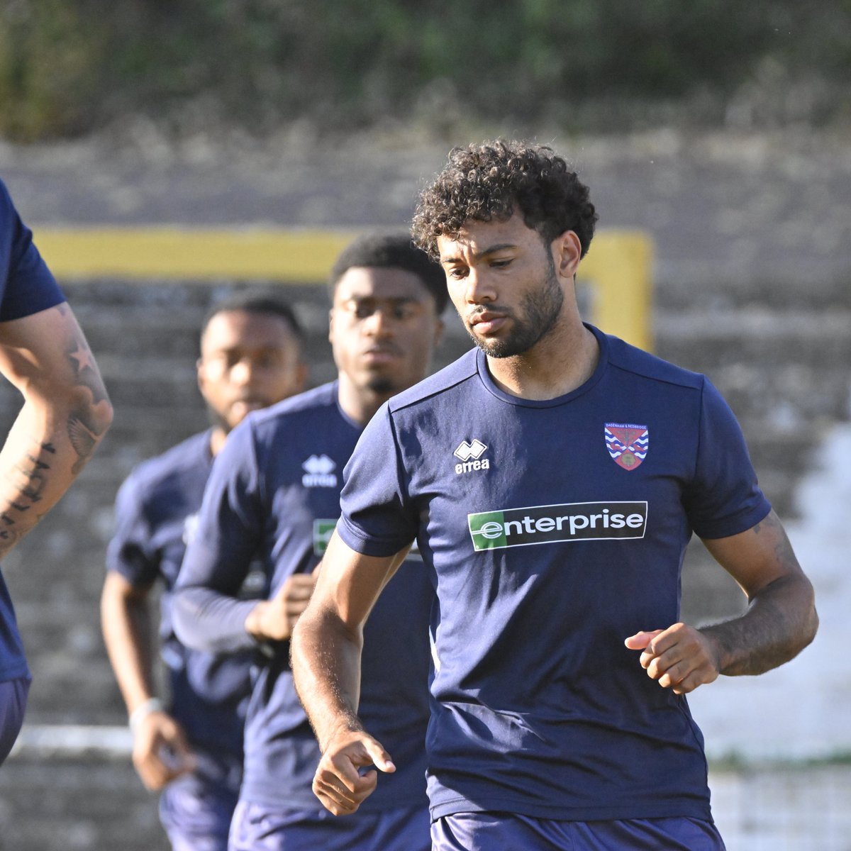 Dagenham & Redbridge tweet media