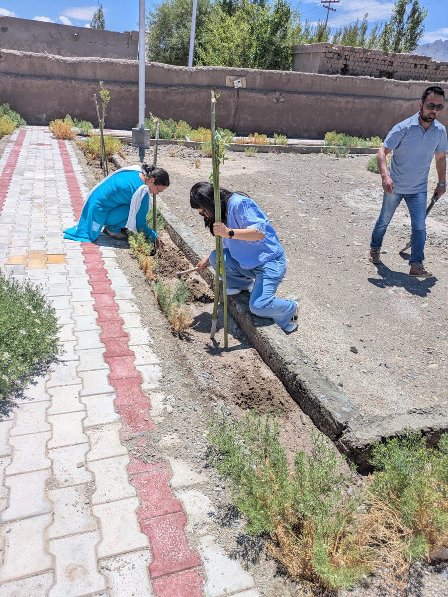 DRC_Leh's tweet photo. 🌱 A plantation drive was conducted at Chuchot Gongma Panchayat Ghar with the participation of Cooperative Supervisors and the Secretary, PACS Chuchot, contributing towards a greener and more sustainable Ladakh. 🌳
@lg_ladakh 
@DIPR_Ladakh 
@ddnewsladakh https://t.co/tSRkwD8l1d