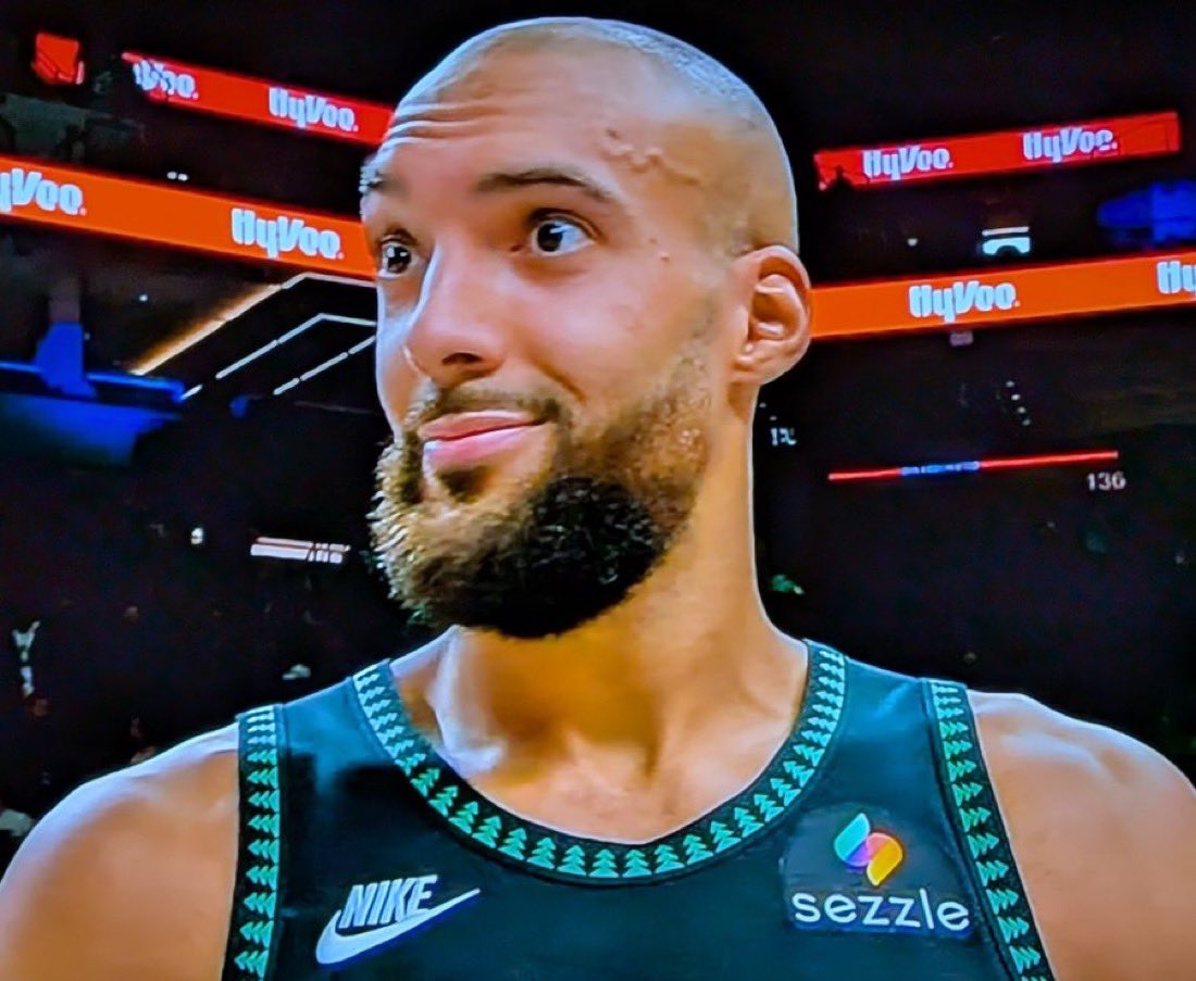 Mr. Garlic tweet media