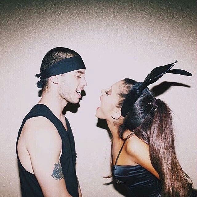 arianagrandebr's tweet photo. 🚨 MEUS PAIS! Ariana Grande e Ricky Alvarez estão JUNTOS, afirma fonte ao TMZ.

"nos disseram que eles estão indo com calma." https://t.co/DHSj7341sC
