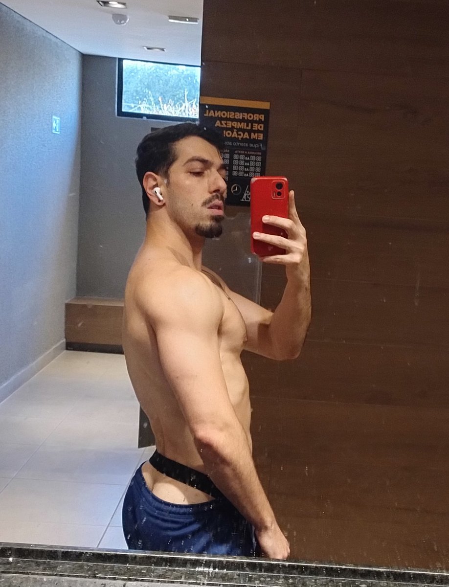 LuigiSP5000's tweet photo. Ativo de jock é micoso? https://t.co/4f729d6La3