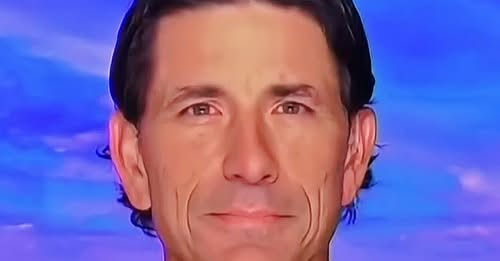 Victoria198611's tweet photo. Chad Wolf to Newsmax: Treat ICE Agents Like 'Local Police Officer' https://t.co/WGYA15qsJf