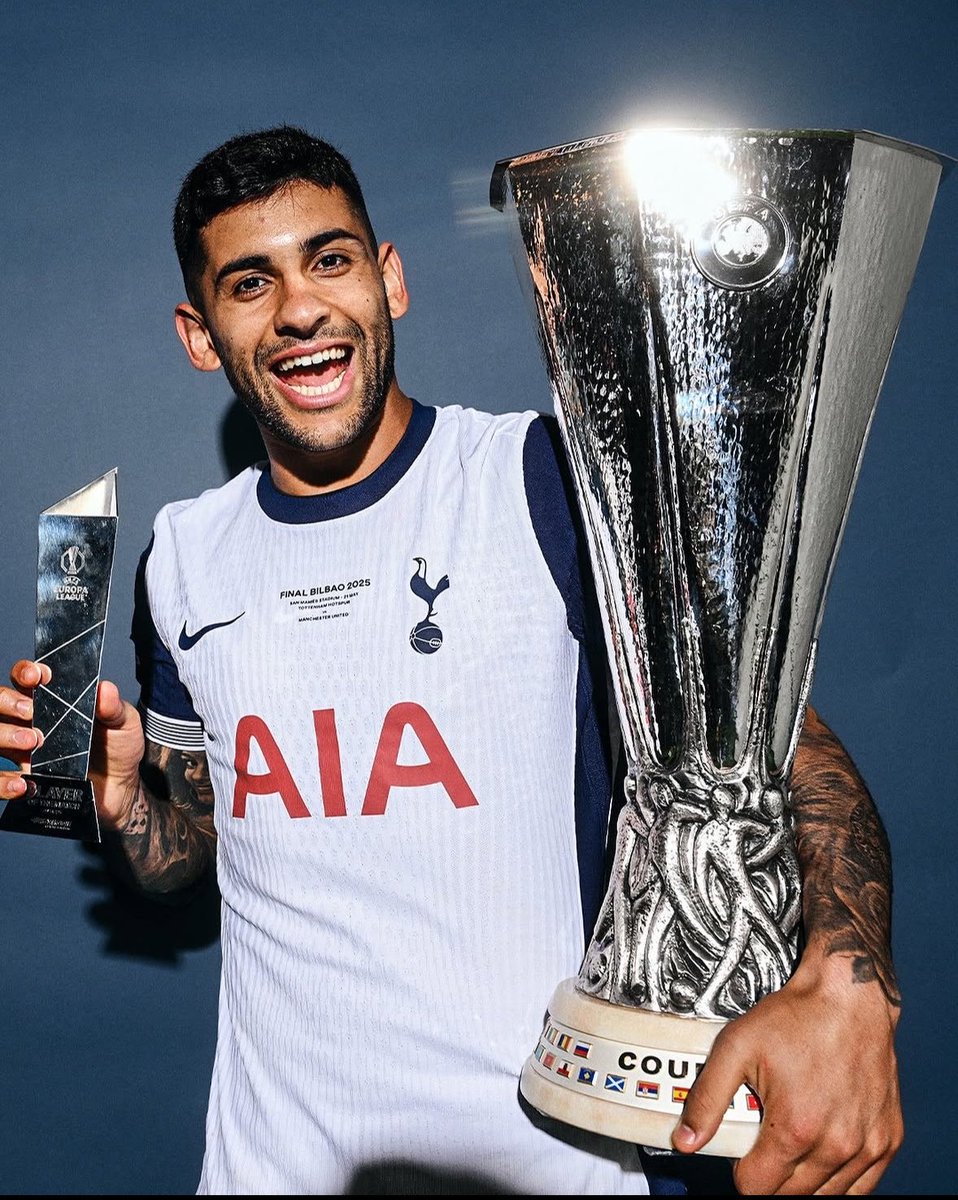 Lilywhite Rose tweet media