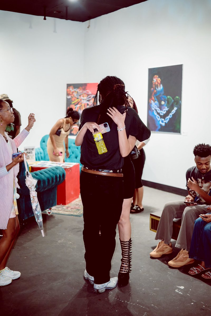 jbucktheartist tweet picture