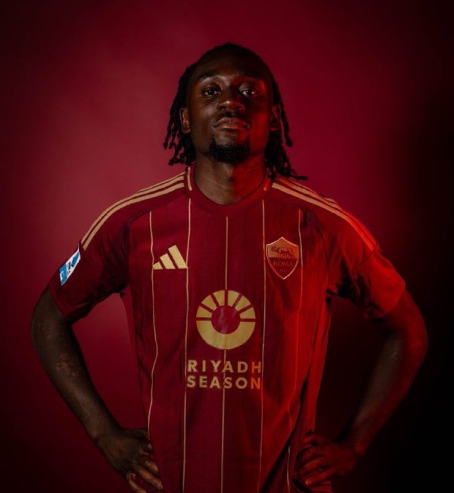 UtdXclusive's tweet photo. 🚨🚨🗣️ @Djaameel_: 

"🔴 The midfielder I was referring to is Manu Koné. 🇫🇷

While Manchester United has initiated talks, they are not the only club in the race.

Let's see how this develops 👀" https://t.co/d5GWkeZUoI