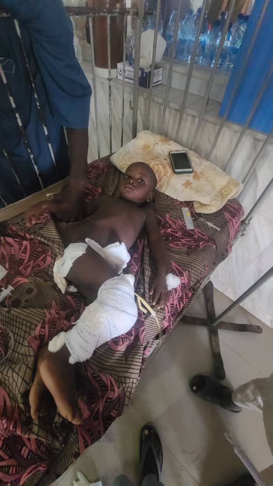 hussainimk's tweet photo. Salam, remember umar that i once posted on 26 December 2025, soliciting for 303k for his surgery. 
After a lot of back and forth with the hospital, Alhamdulilah he was able to undergo the surgery today. We’ve spent more than the amount on him. 
At the moment they’re soliciting for blood and other post surgery bills. Wlhy the dad has done his best he can’t afford even food for them to eat at the hospital. 

Please if you can help them with anything from N100 no amount is little. It’s really emergency. 

0723435970
Access bank 
Huss
D: Umar
