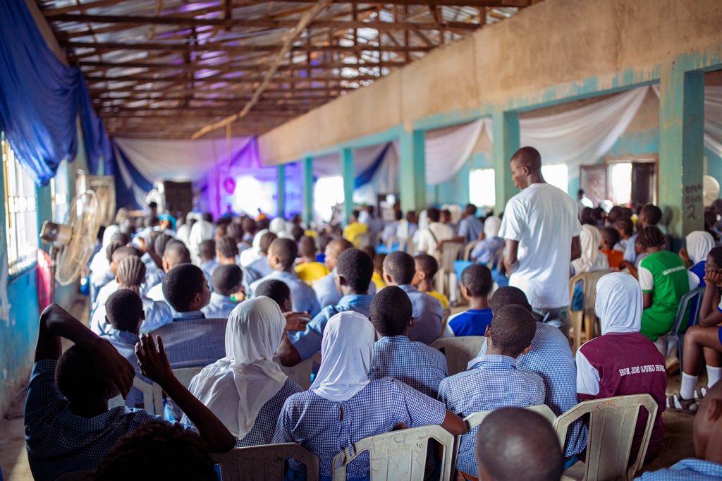 SubomiOgundele's tweet photo. The future isn’t waiting—it’s already here.

To every student who listened, asked questions, participated, and dreamed a little bigger, this day was for you. Never stop believing in what you can become. 📚⚽

#backtoalmamater2026 #theolasubomiogundeleinitiative #Givingback https://t.co/0uf6QwfQ1R
