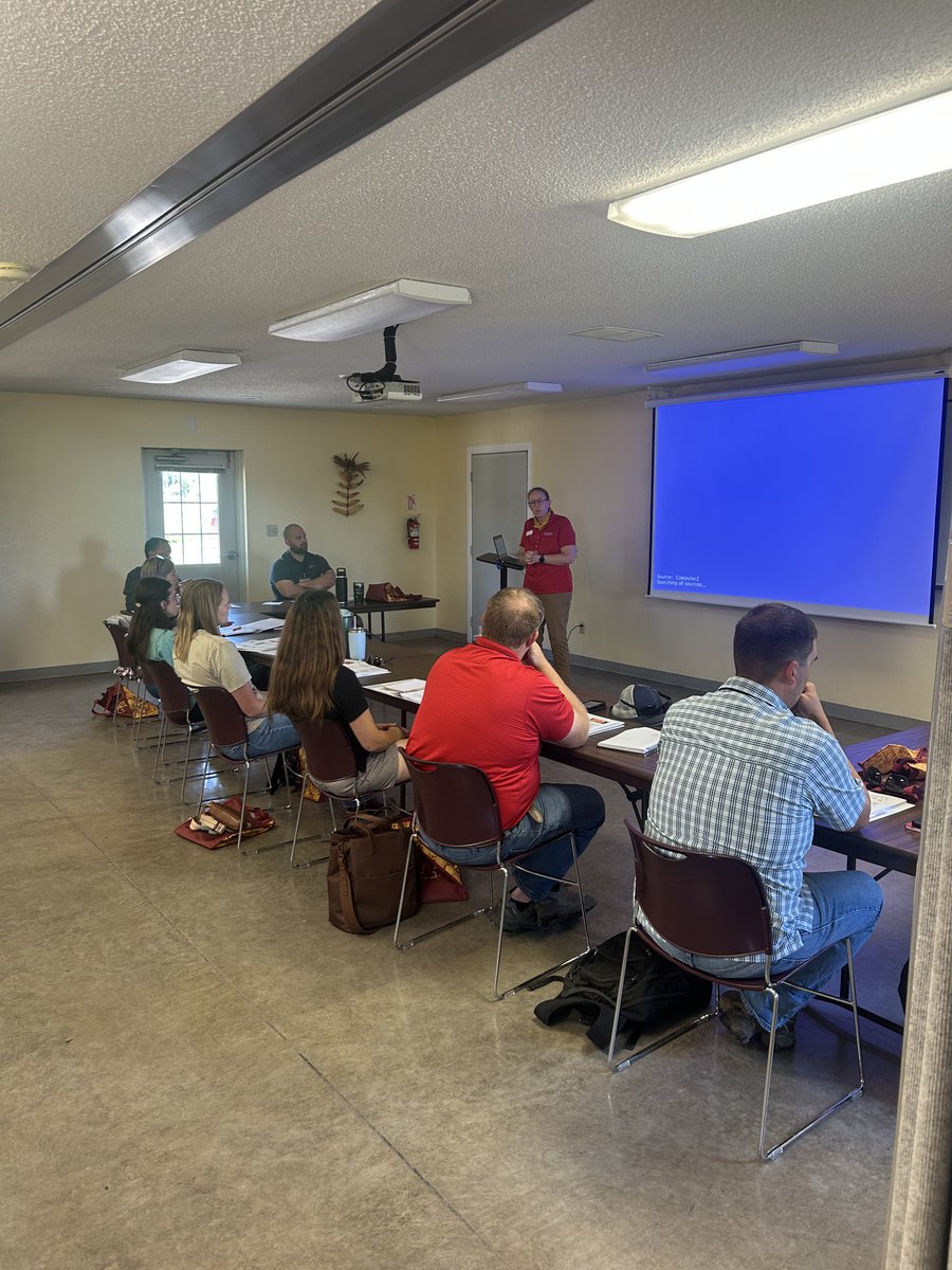 ISUFieldLab's tweet photo. AGRON 5940 is gearing up for three exciting days of hands-on learning at FEEL and other Iowa State research farms! We're excited to welcome the group to Ames for a week of exploring agricultural research and innovation. π½ #ISUExtension #IowaAg https://t.co/oVoMjtEQmS