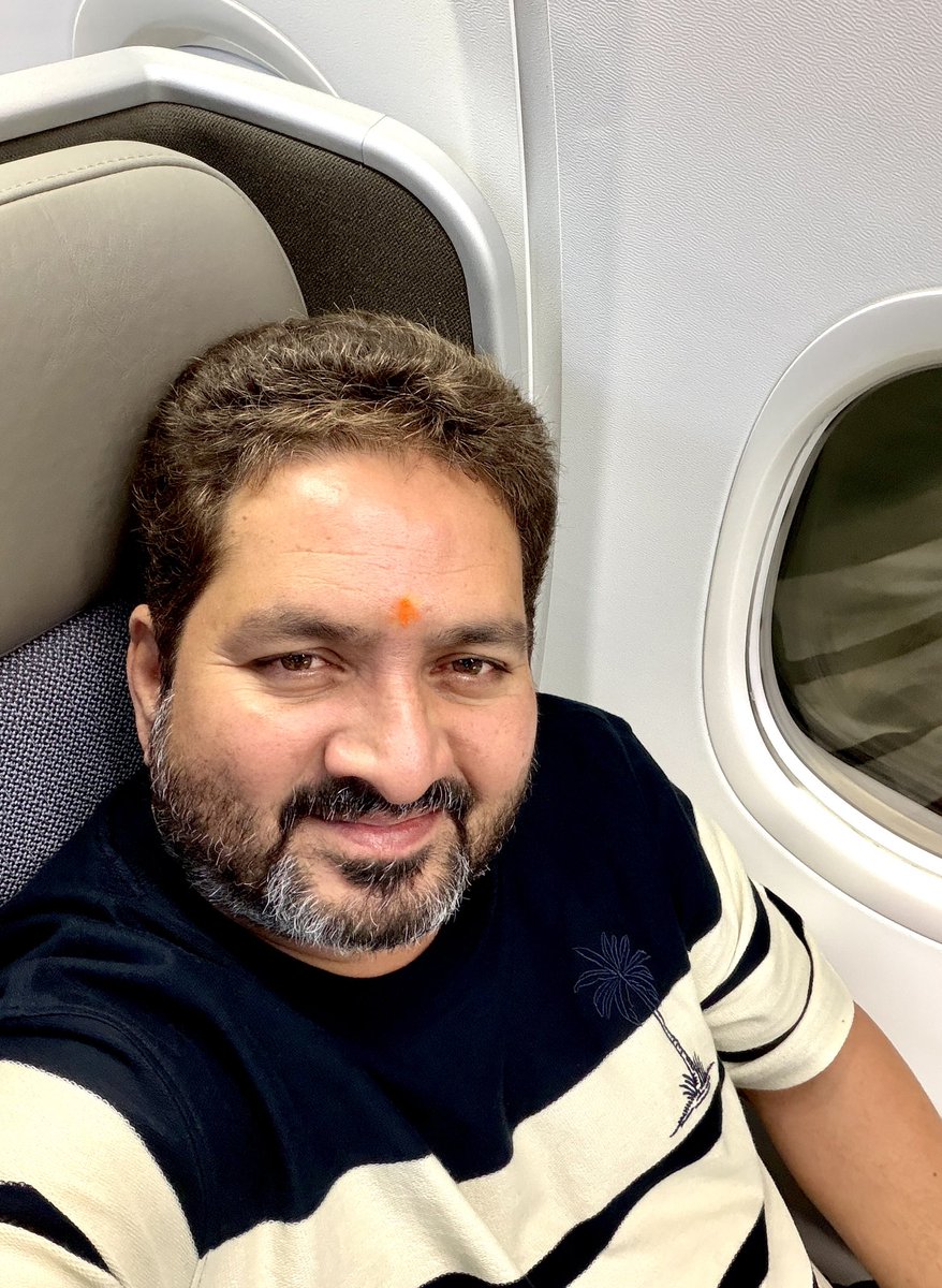 LyricsShyam's tweet photo. కొద్ది రోజులు ఇండియాకి దూరంగా ... 
అమెరికా... ప్రయాణం ... https://t.co/ilqUhHyPAp